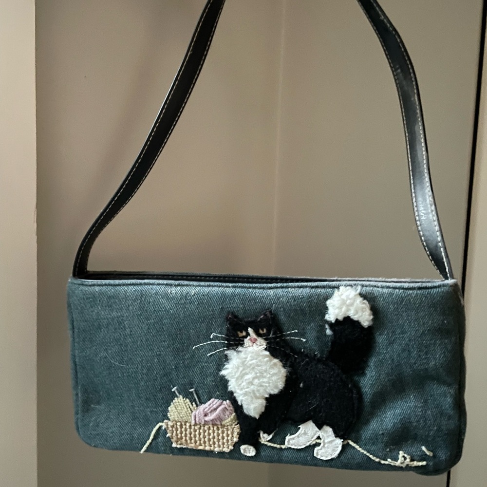 Kitty purse